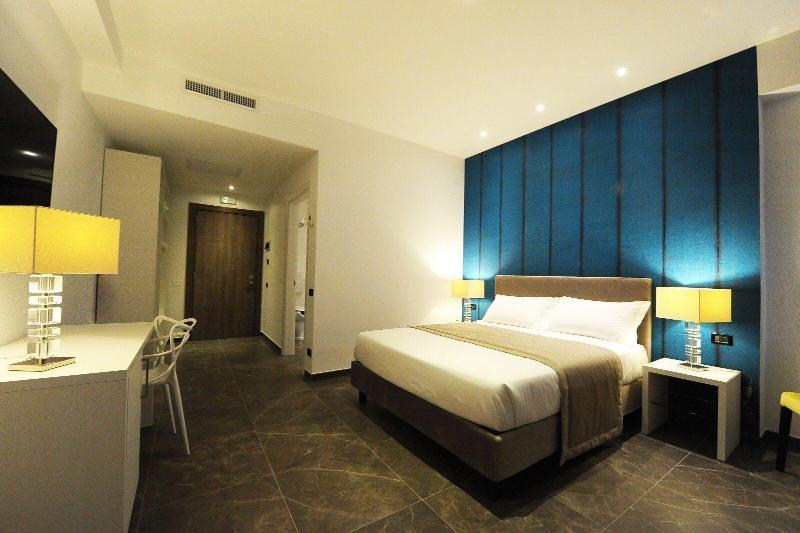 Hotel Up Wellness & Spa Foggia Luaran gambar
