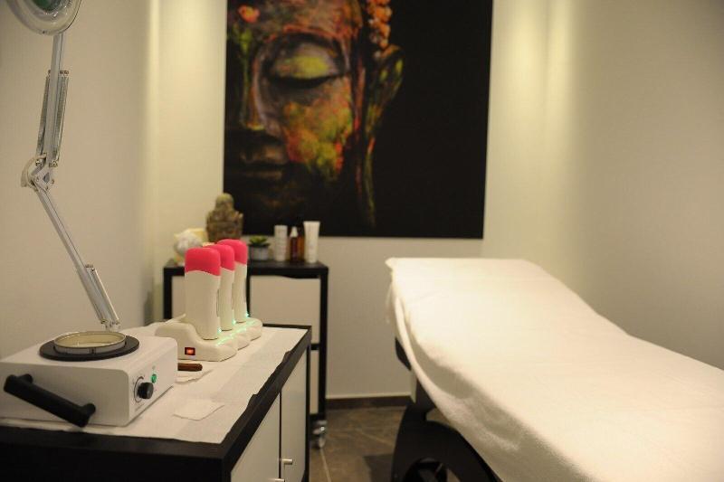 Hotel Up Wellness & Spa Foggia Luaran gambar