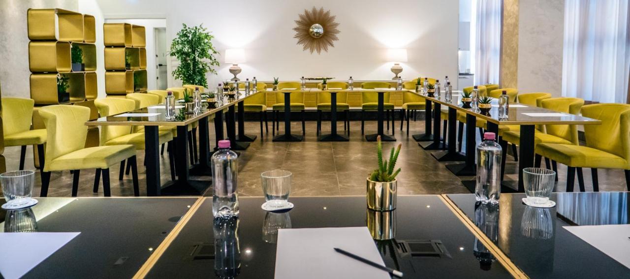 Hotel Up Wellness & Spa Foggia Luaran gambar